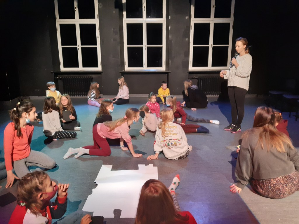 Warsztat „Teatr cieni”